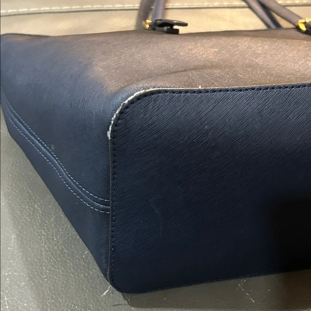 Michael Kors Jet Set Laptop Bag, Navy - Picture 9 of 15